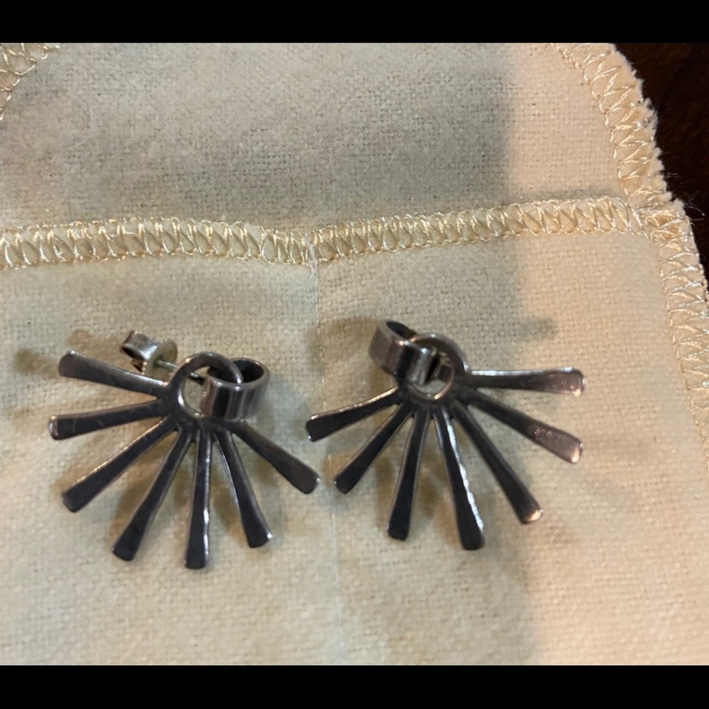FOT FOR SALE:  ISO these earrings